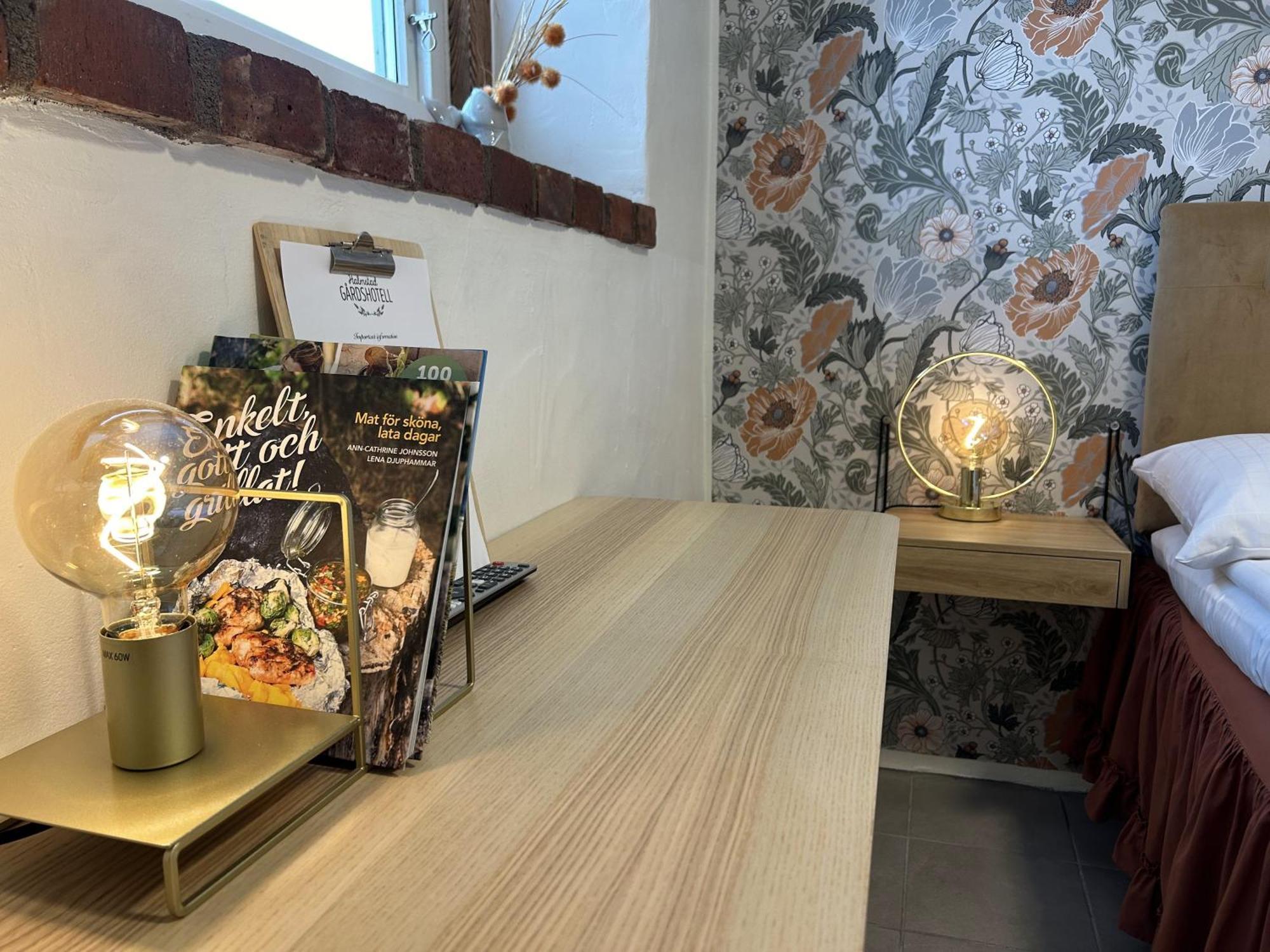 Halmstad Gardshotell Bagian luar foto