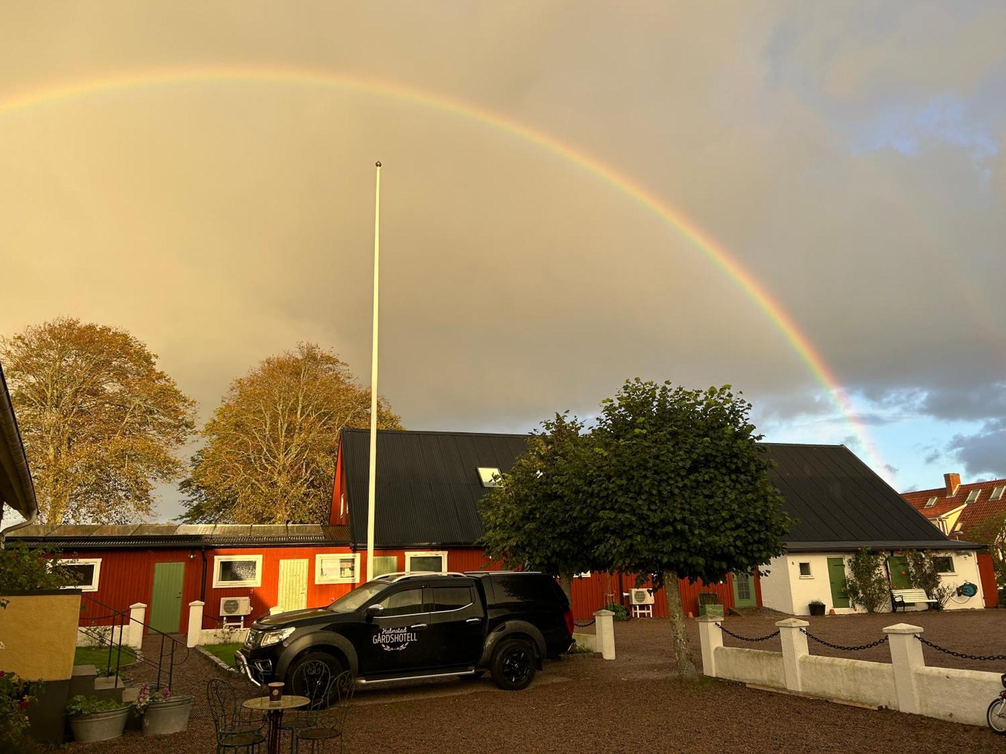 Halmstad Gardshotell Bagian luar foto